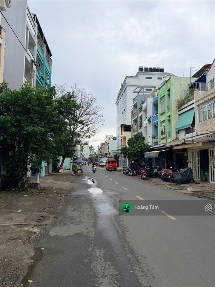 Bán nhà mặt tiền nguyễn chí thanh, quận 11, dt4x33m, 4 tầng, giá 24 tỷ