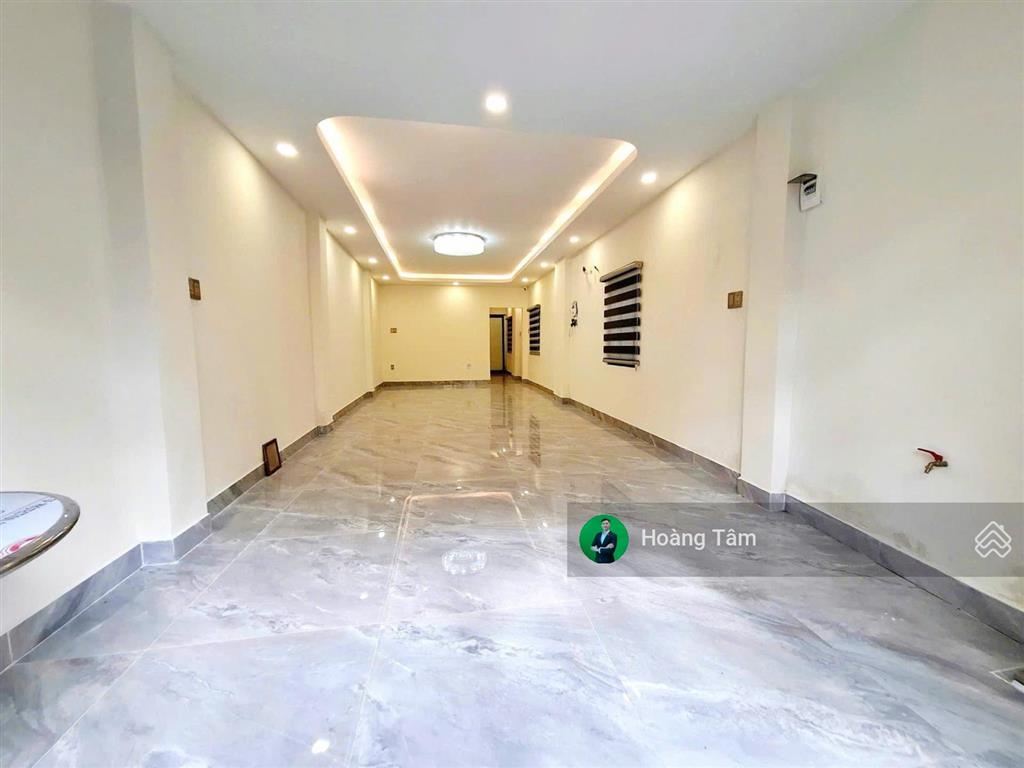 Bán nhà nở hậu hiếm mặt tiền đường phan xích long, quận 11, gần vòng xoay cây gõ, dt82m2, 2 tầng