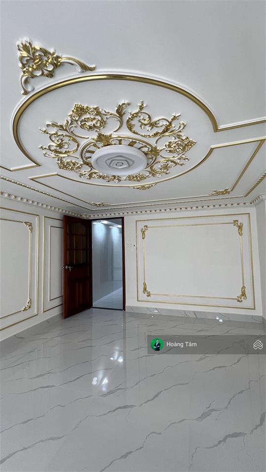 Bán nhà mặt tiền đường chợ lớn, quận 6, dt4x20m, 5 tầng, nhà mới hiện đại đầy đủ nội thất.