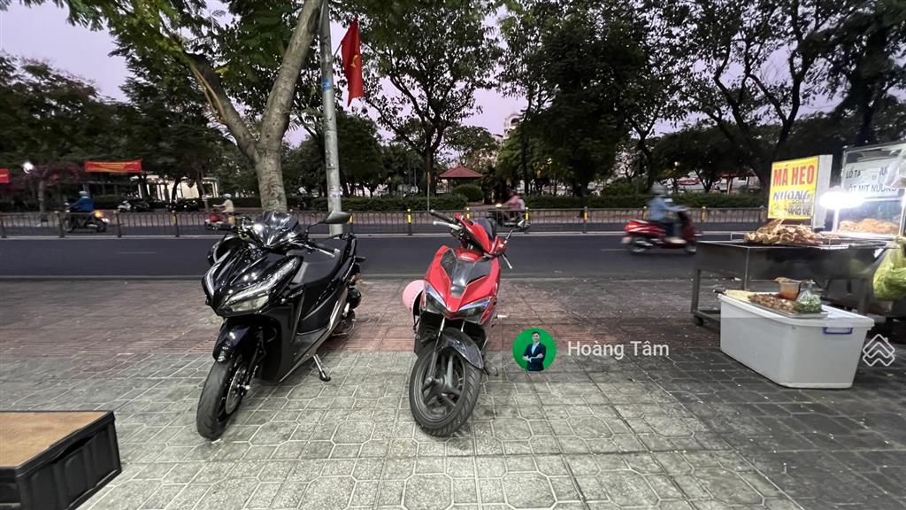 Bán nhà mặt tiền đường nguyễn văn luông, quận 6, dt3.5x17m, 2 tầng, giá nhỉnh 11 tỷ