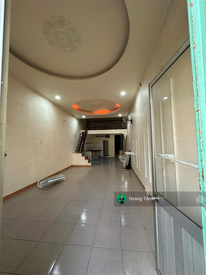 Bán căn chung cư 75m2 ngay bưu điện quận 5, trung tâm chợ lớn