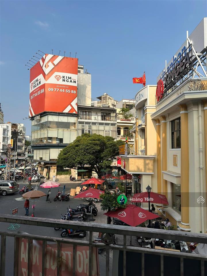 Bán căn chung cư 75m2 ngay bưu điện quận 5, trung tâm chợ lớn