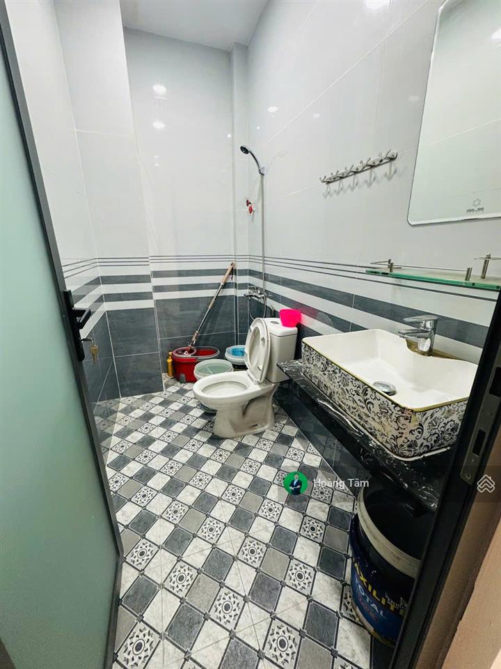 Bán nhà mới 2 mặt tiền view sông khu bình phú, quận 6, dt4x15m, trệt 3 lầu, giá 8.5 tỷ