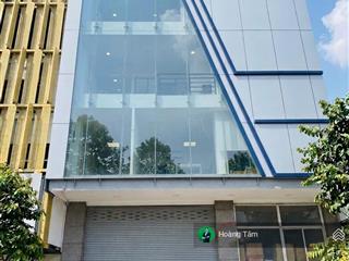 Cho thuê tòa nhà ngang 9.6m mặt tiền điện biên phủ, bình thạnh, thang máy, pccc đầy đủ
