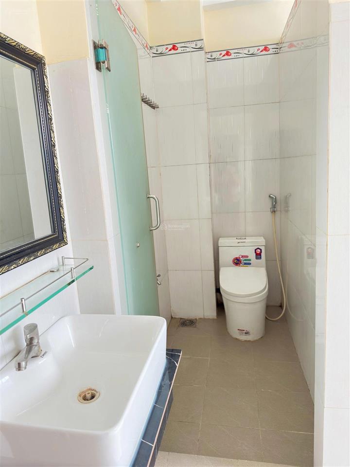 Bán nhà mặt tiền gần vòng xoay an lạc, đường trần đại nghĩa, dt4x30m. 5 tầng. giá 11.4 tỷ