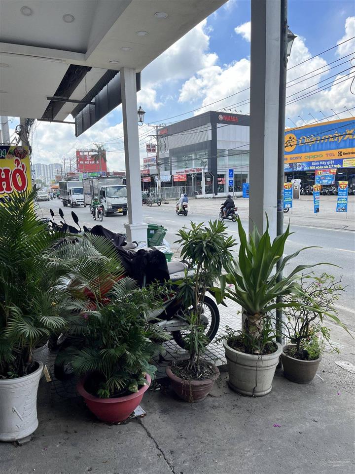 Bán nhà mặt tiền gần vòng xoay an lạc, đường trần đại nghĩa, dt4x30m. 5 tầng. giá 11.4 tỷ