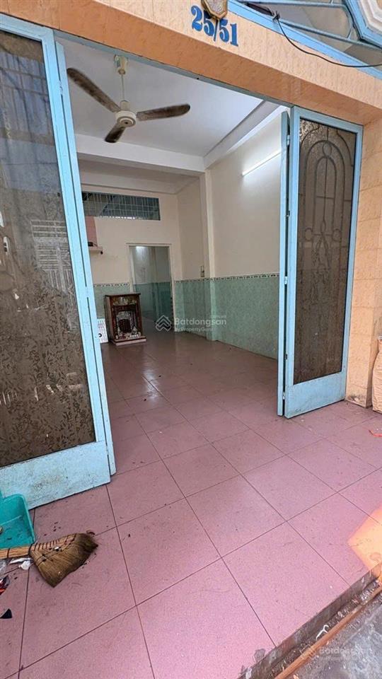 Bán nhà gần chợ cây gõ, minh phụng quận 6. dt 4.3x12m, 3 tầng hẻm xe hơi. giá 6.38 tỷ
