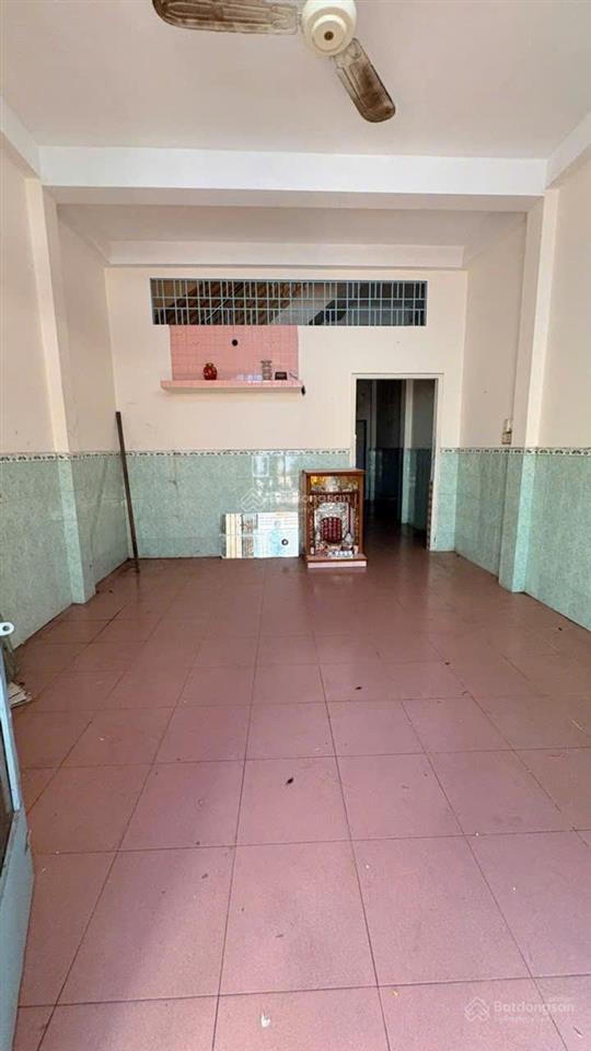 Bán nhà gần chợ cây gõ, minh phụng quận 6. dt 4.3x12m, 3 tầng hẻm xe hơi. giá 6.38 tỷ