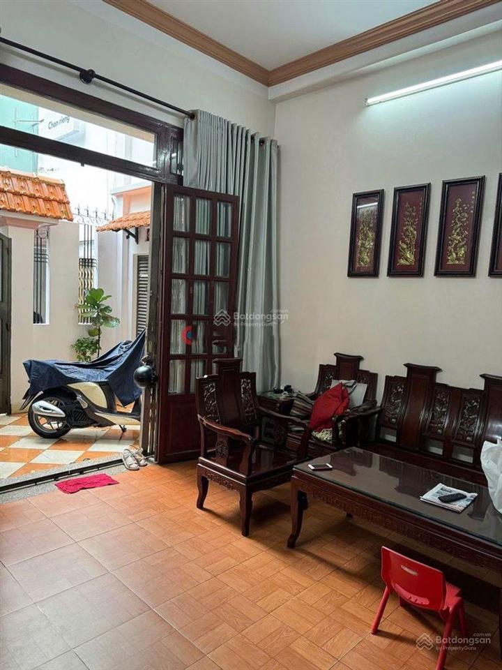 Bán nhà ngang 8m hẻm ôtô tô hiến thành, quận 10  dt8x14m, 3 tầng, giá 15 tỷ