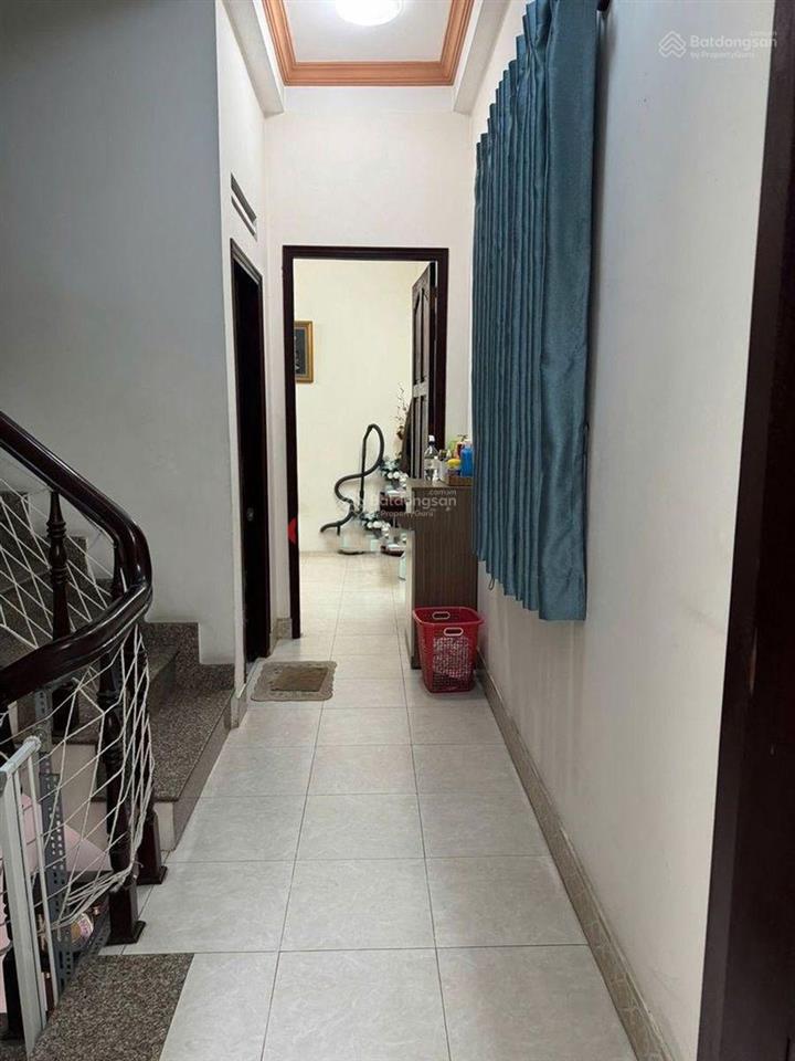 Bán nhà ngang 8m hẻm ôtô tô hiến thành, quận 10  dt8x14m, 3 tầng, giá 15 tỷ
