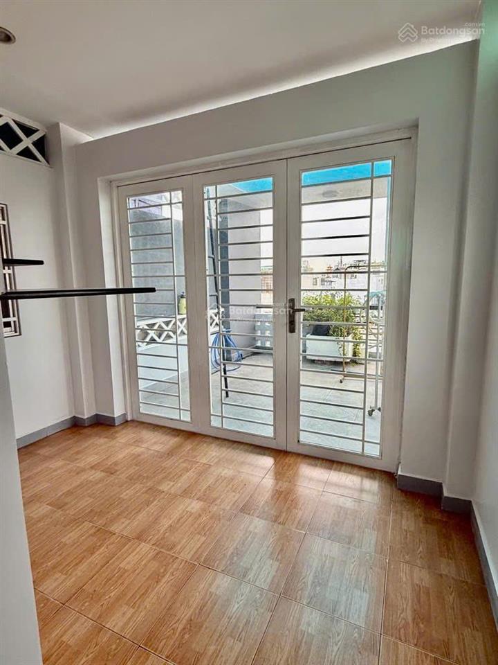 Bán nhà mtnb khu bình phú, cư xá phú lâm d, quận 6. dt 3.5x12.3m, xây 5 tầng kiên cố