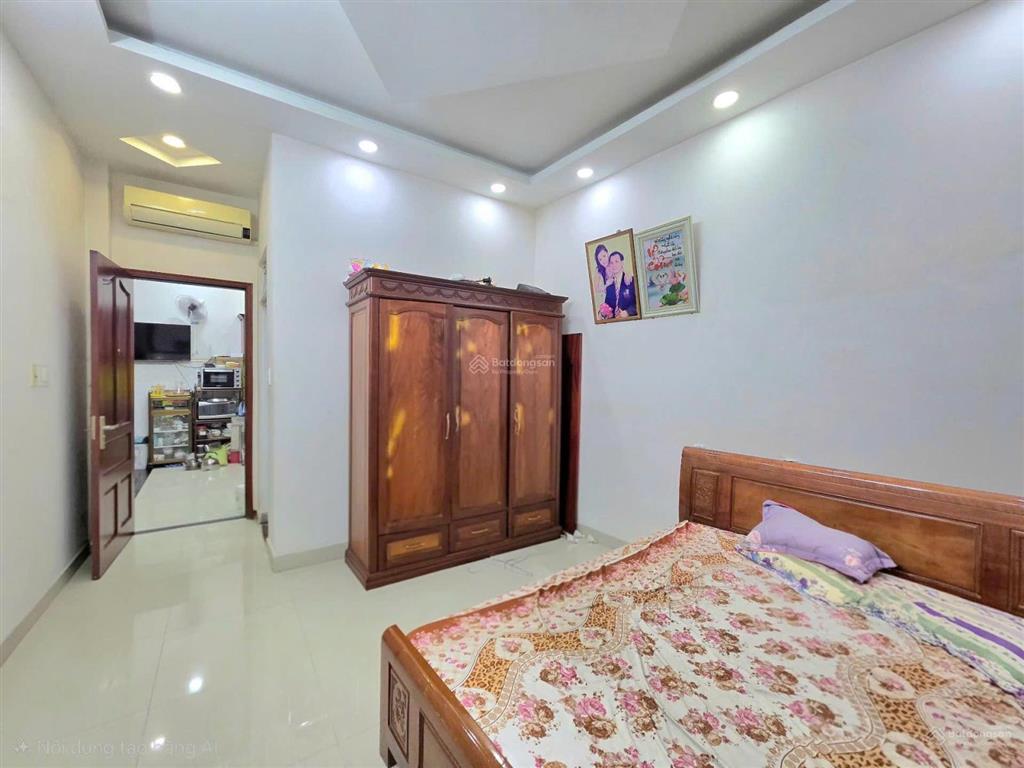 Bán nhà đẹp gần trường đh kinh tế, nguyễn tri phương, quận 10. dt 4x12m, 4 tầng, giá 9.2 tỷ