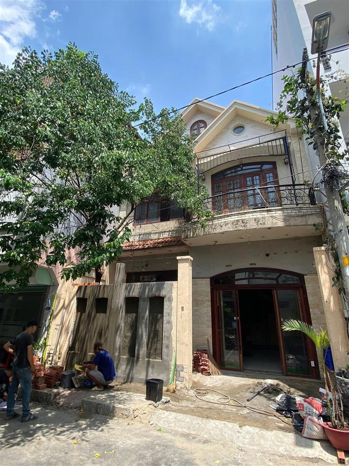 Cho thuê biệt thự cổ điển khu cư xá lữ gia, quận 11, phù hợp cafe, shop, showroom. giá 32 tr/tháng