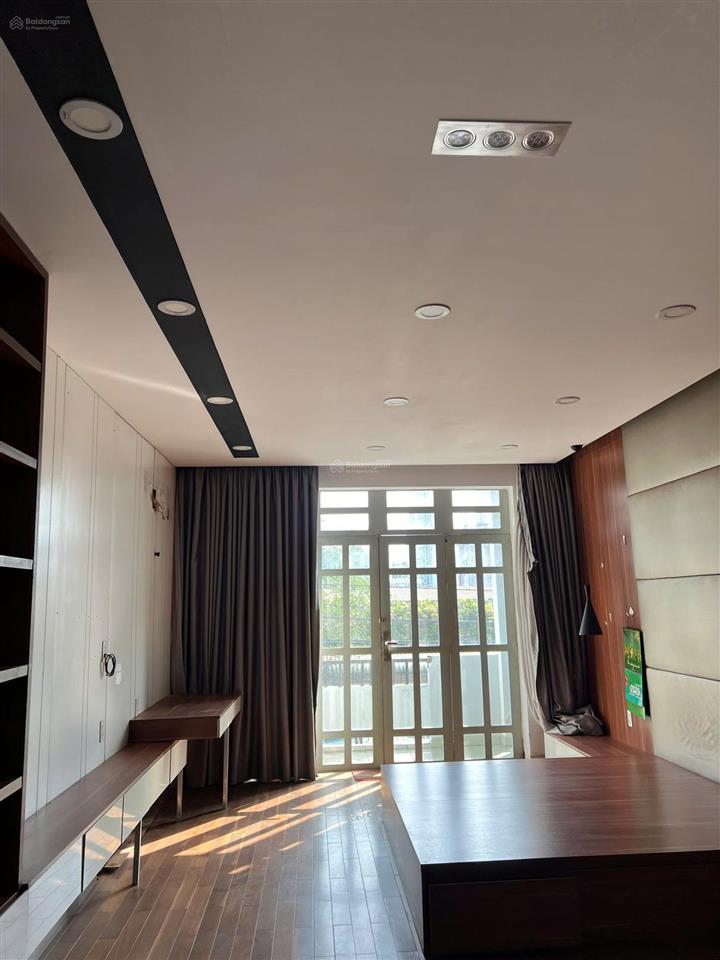 Bán nhà mtkd khu bình phú, gần chợ an dương vương, bến xe miền tây, quận 6. dt4x20m, 4 tầng btct