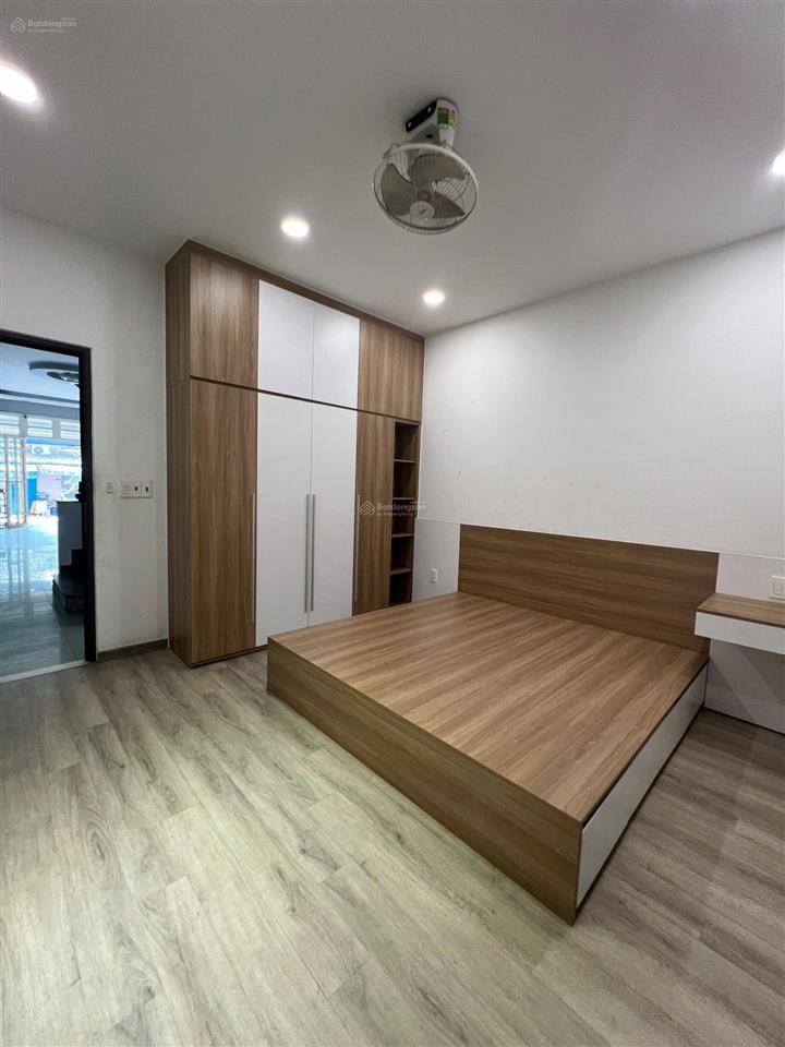 Bán nhà mtkd khu bình phú, gần chợ an dương vương, bến xe miền tây, quận 6. dt4x20m, 4 tầng btct