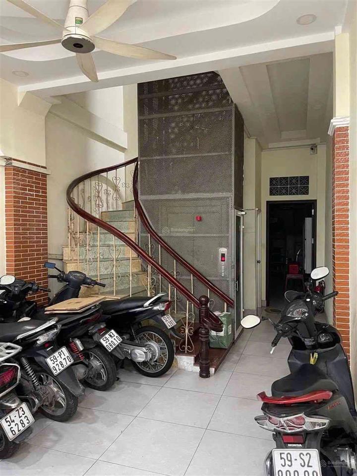Bán cặp nhà mặt tiền đường số 31, khu bình phú, quận 6. dt 8x16m, 4 tầng. giá nhỉnh 23 tỷ