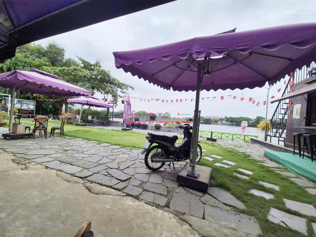 Cho thuê 1000m2 mặt bằng sân vườn, có nhà tiền chế ven sông khu thanh đa bình quới, bình thạnh