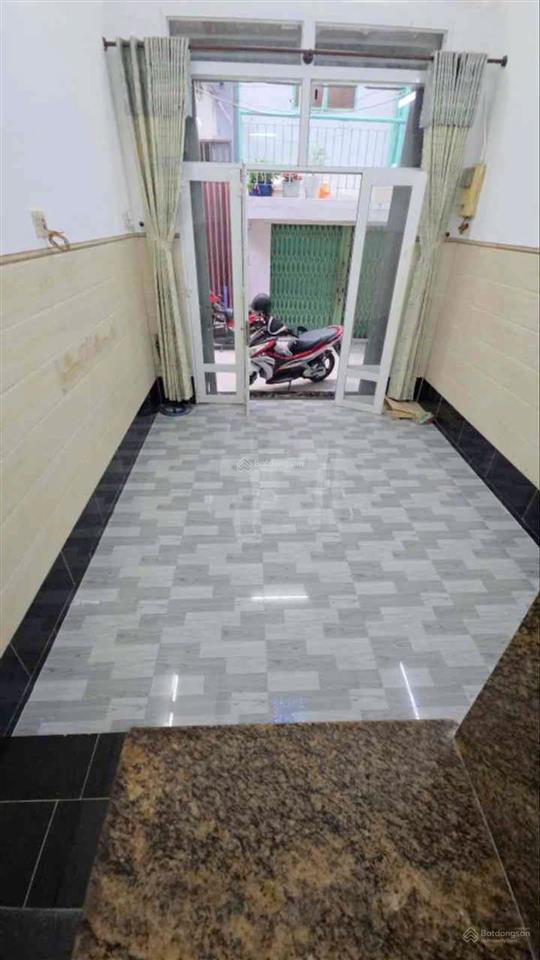 Bán nhà gần mặt tiền phạm văn chí, chợ bình tiên, quận 6. dt3.5x10m, 4 tầng xây kiên cố btct