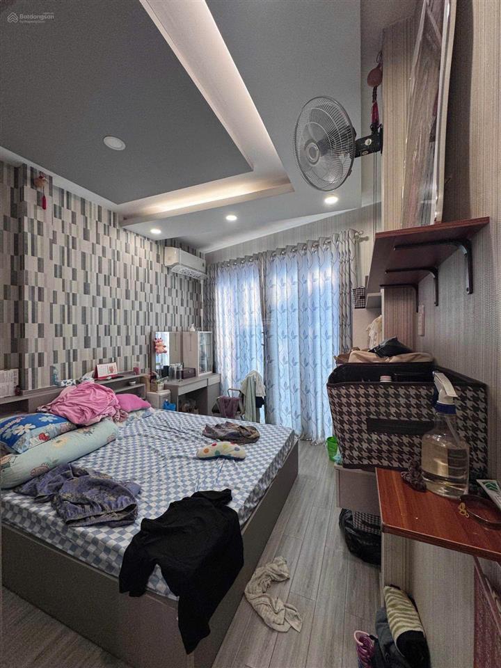 Bán nhà 4 tầng hxh phạm phú thứ, quận 6. dt3.5x10m. giá 5.6 tỷ. sđt 0792 081 ***