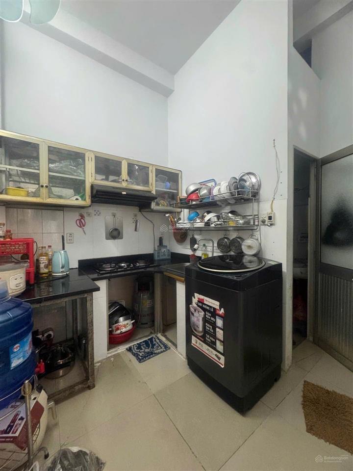 Bán nhà nở hậu 3 tầng hẻm xe tải cách mạng tháng 8, quận 10. dt3.2x12m. giá nhỉnh 5 tỷ