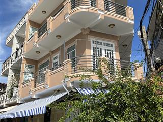 Bán nhà góc 2 mặt tiền lý đạo thành, quận 8, dt 9x9m , nhà 3 tầng, sân thượng view sông