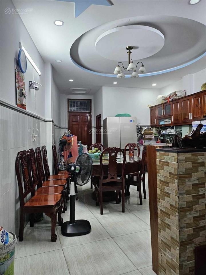 Bán nhà hxh đường hậu giang, quận 6, dt 78m2, trệt 3 lầu, giá 7.3 tỷ còn tl