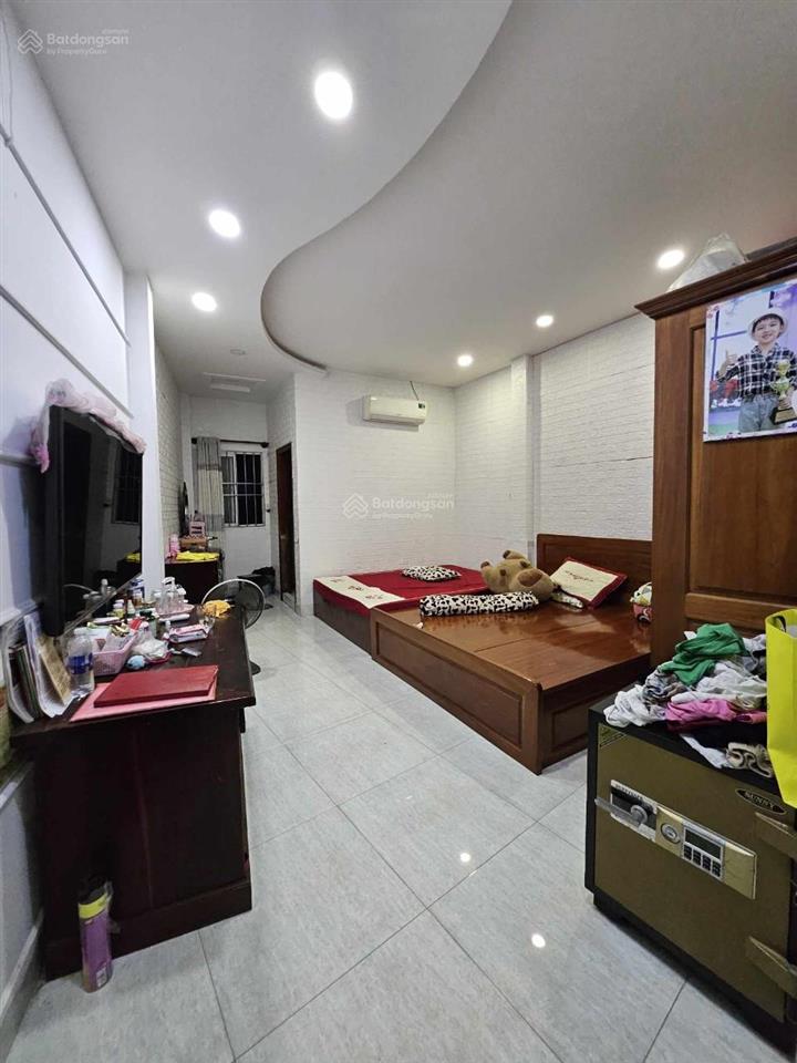 Bán nhà hxh đường hậu giang, quận 6, dt 78m2, trệt 3 lầu, giá 7.3 tỷ còn tl