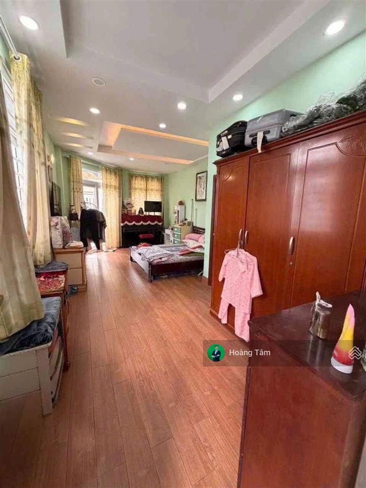 Bán nhà góc 2mt gần đường số 78, khu bình phú, quận 6. dt 4x10m, 4 tầng btct. giá 7.8 tỷ