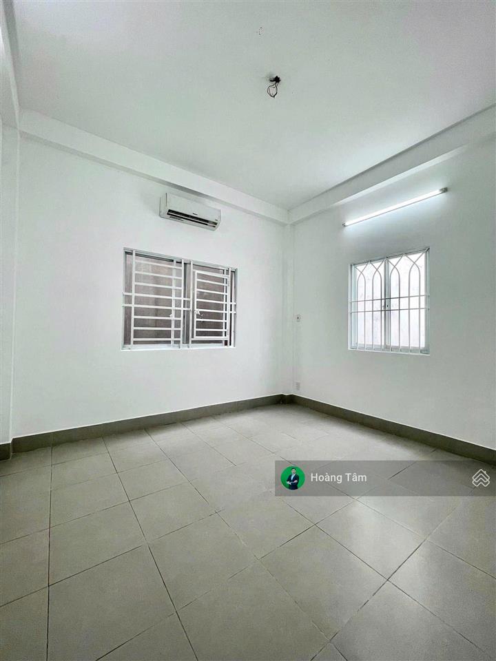 Bán nhà 4 tầng hxh sát mặt tiền an dương vương, quận 6. dt 3.5x11m, trệt 2 lầu st. giá 5.2 tỷ