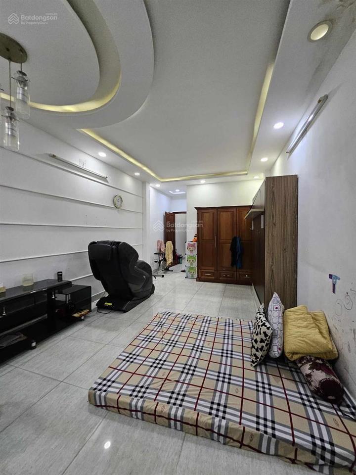 Bán gấp nhà 4 tầng hẻm ô tô hậu giang, khu him lam chợ lớn, quận 6, dt 4x19m. giá 6.8 tỷ