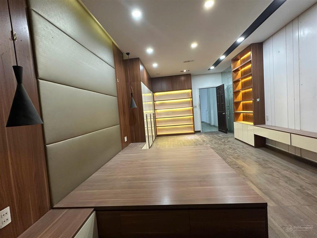 Bán nhà mới có thang máy phú lâm  mặt tiền khu cư xá đài ra đa, quận 6, dt 4x20m, kc 4 tầng