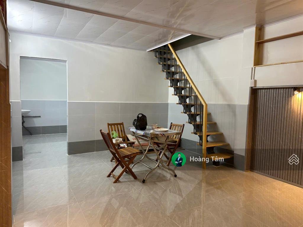 Bán nhà đường xe tải 10m khu bình phú, quận 6, dt 4x10m, giá 6.3 tỷ   0792 081 ***