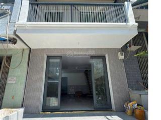 Bán nhà đường xe tải 10m khu bình phú, quận 6, dt 4x10m, giá 6.3 tỷ   0792 081 ***