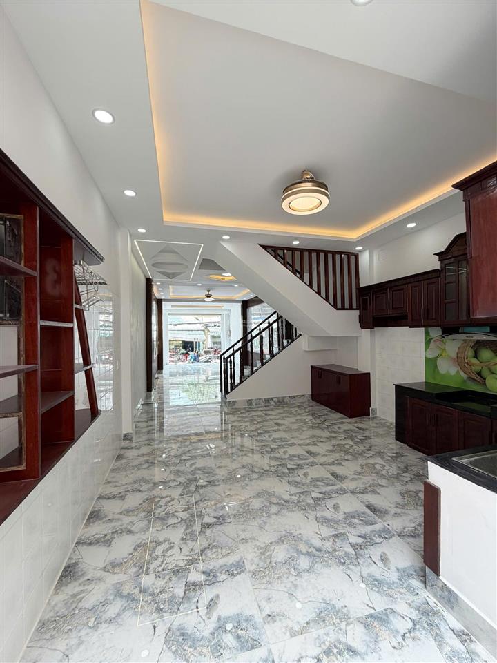 Bán nhà nở hậu mặt tiền lê công phép, ngay bến xe miền tây, dt 4.5x18m, nhà mới 5 tầng