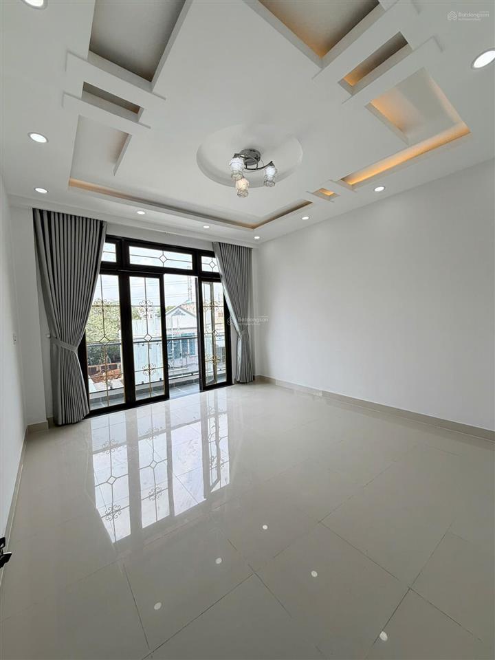 Bán nhà nở hậu mặt tiền lê công phép, ngay bến xe miền tây, dt 4.5x18m, nhà mới 5 tầng
