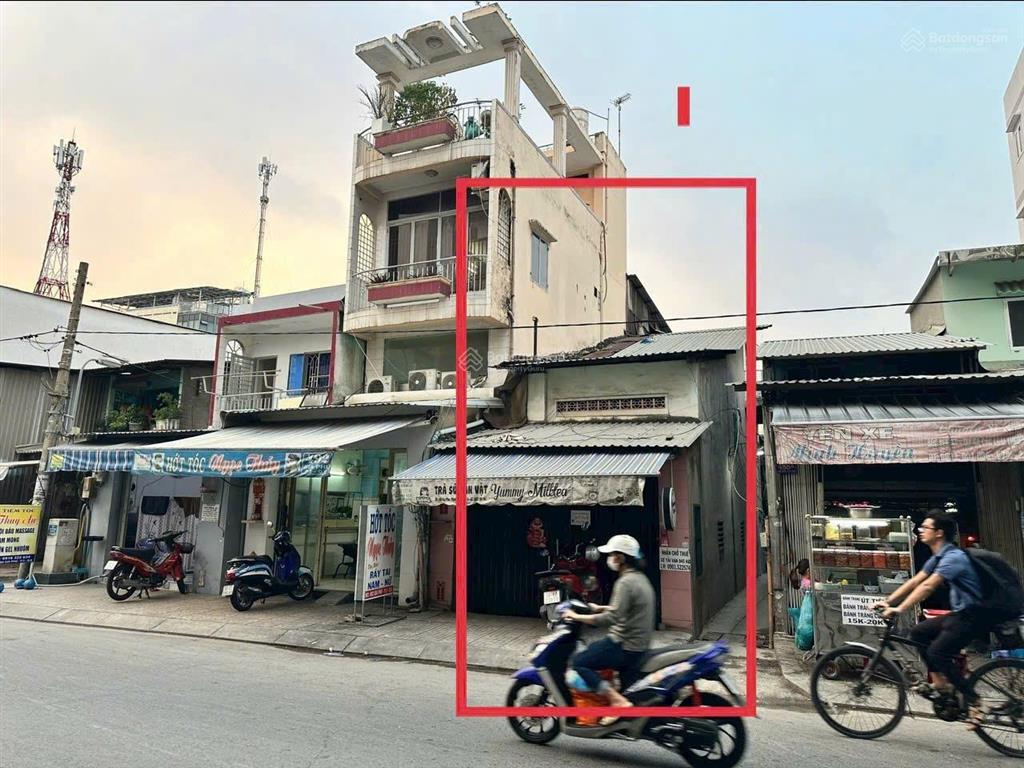 Bán nhà mặt tiền gia phú, đoạn kinh doanh quận 6. dt 4x14m5. giá 8.9 tỷ