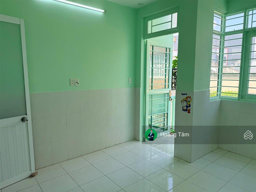 Hạ giá bán gấp nhà 5 tầng đường văn thân, quận 6, dt 3.6x11.5m. giá còn nhỉnh 5 tỷ