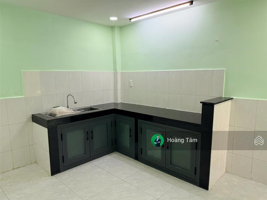 Hạ giá bán gấp nhà 5 tầng đường văn thân, quận 6, dt 3.6x11.5m. giá còn nhỉnh 5 tỷ