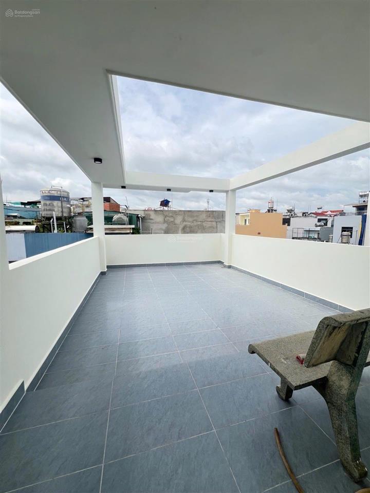 Bán nhà mới 5 tầng hxh đường lạc long quân, q11. dt 4x8m, shr hoàn công đủ