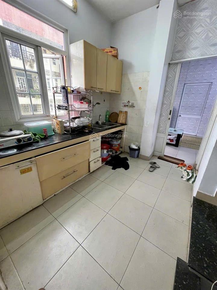 Bán nhà góc 2 mặt tiền chợ lớn, gần đường 23 bình phú, quận 6  dt 7x18m  4 tầng  giá 18 tỷ