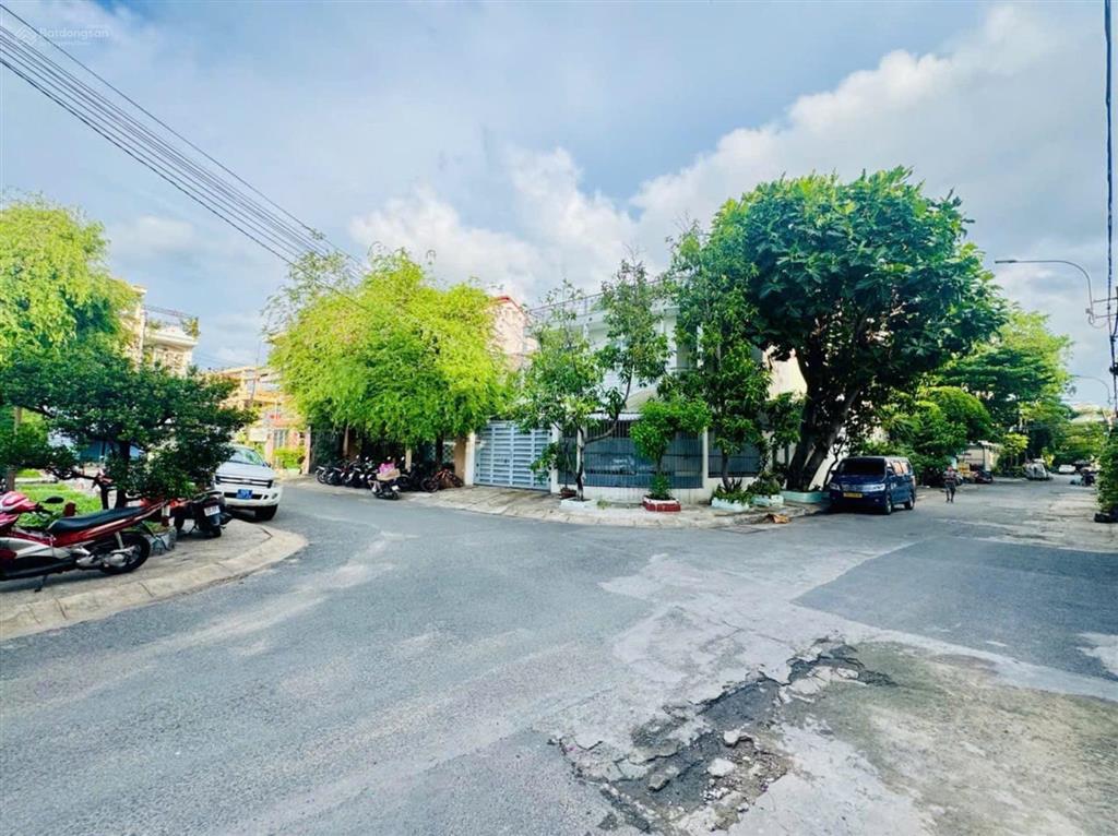 Bán nhà cư xá phú lâm a, quận 6  dt 4.5x17m  3 tầng  giá 6.5 tỷ