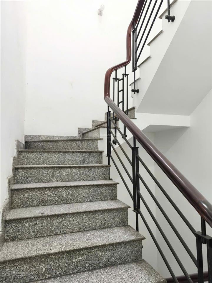 Bán nhà mặt tiền đường số 33, khu bình phú, quận 6, dt 4x20m, trệt 3 lầu st, giá 9,99 tỷ