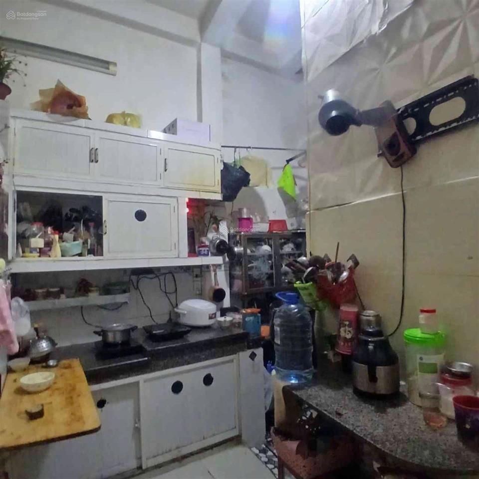 Bán nhà đẹp 3 tầng nguyễn văn luông, quận 6  dt 3.5x21m  kiên cố btct. giá 6.5 tỷ