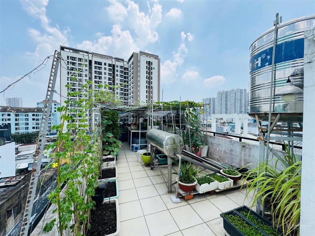 Nhà mặt tiền nguyễn văn luông, quận 6, dt 4x27m, 6 tầng, thang máy, nt cao cấp