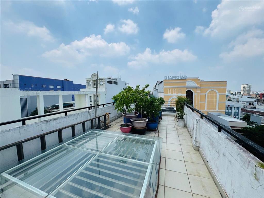 Nhà mặt tiền nguyễn văn luông, quận 6, dt 4x27m, 6 tầng, thang máy, nt cao cấp