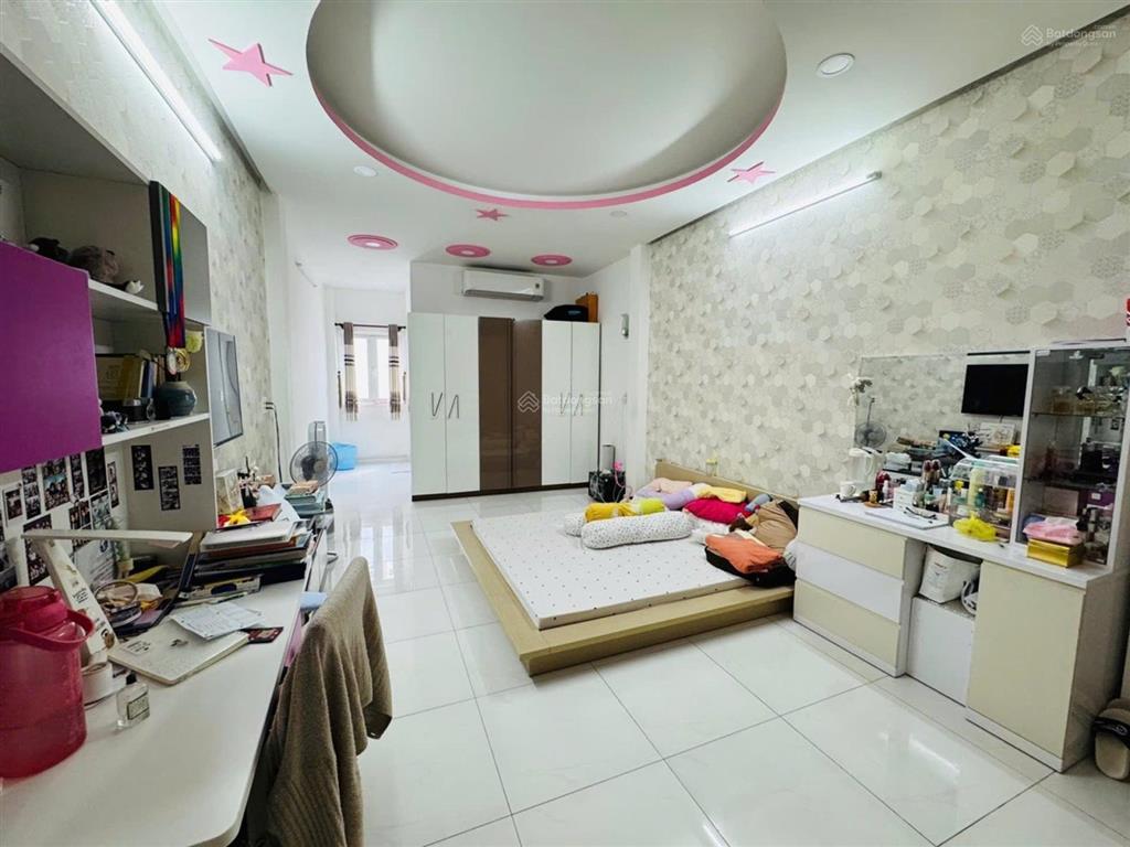 Nhà mặt tiền nguyễn văn luông, quận 6, dt 4x27m, 6 tầng, thang máy, nt cao cấp