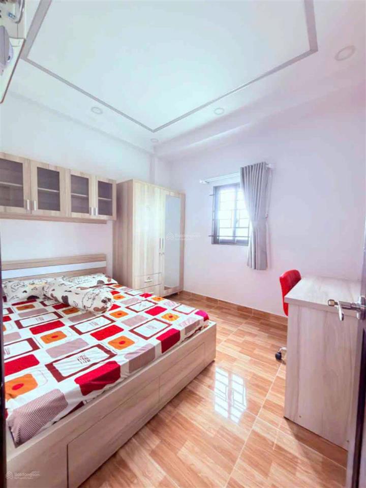 Nhà đẹp 5 tầng lý chiêu hoàng, khu bình phú, quận 6  dt 3.5x9m  giá nhỉnh 6 tỷ