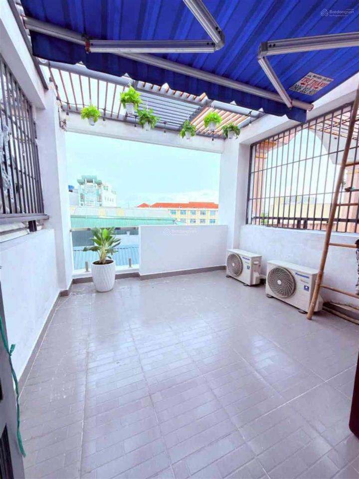 Nhà đẹp 5 tầng lý chiêu hoàng, khu bình phú, quận 6  dt 3.5x9m  giá nhỉnh 6 tỷ