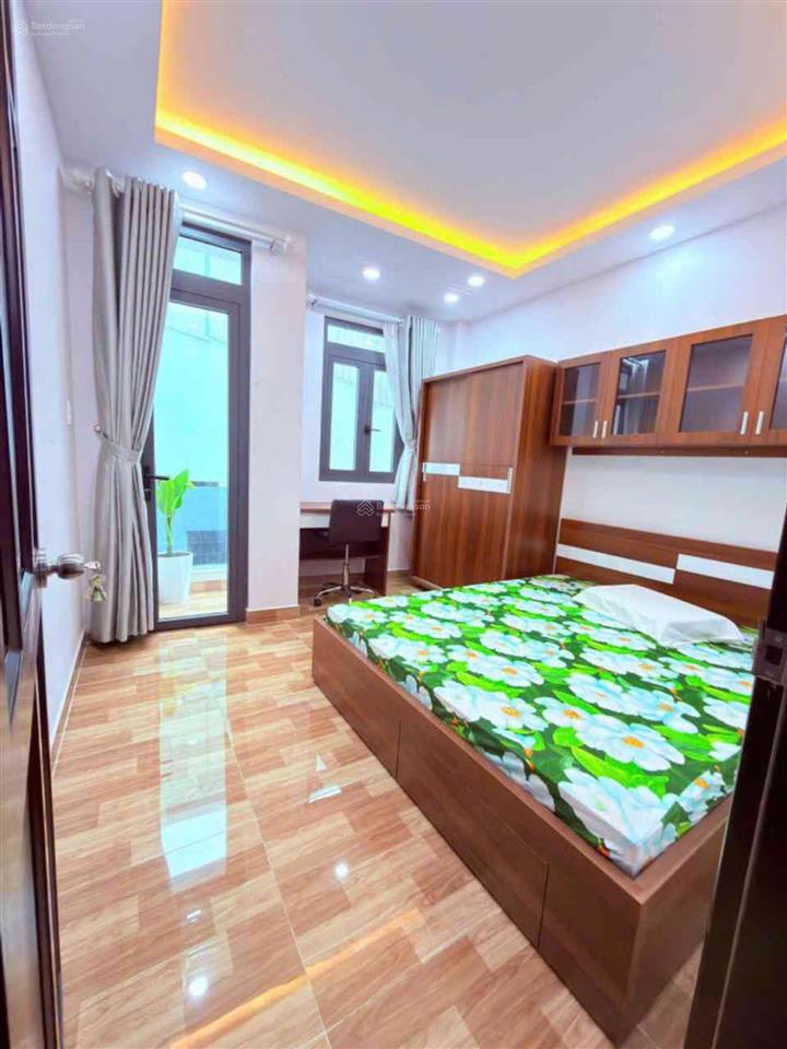 Nhà đẹp 5 tầng lý chiêu hoàng, khu bình phú, quận 6  dt 3.5x9m  giá nhỉnh 6 tỷ