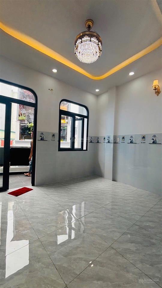 Nhà đẹp gần chợ bà hom, phú lâm, quận 6  dt 4x11m, 2 tầng. giá nhỉnh 5 tỷ